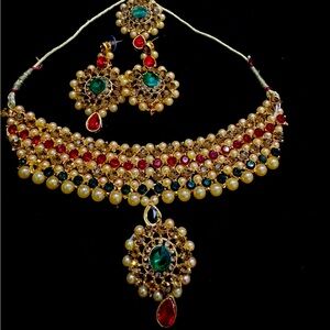 Beautiful Indian jewelry set